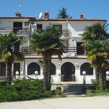 Apartments Lav Umag Exteriér fotografie